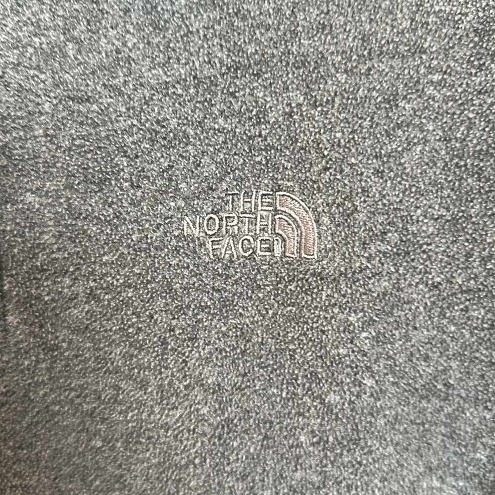 North Face Gray Fleece Pullover Sweatshirt - Picture 2 of 6
